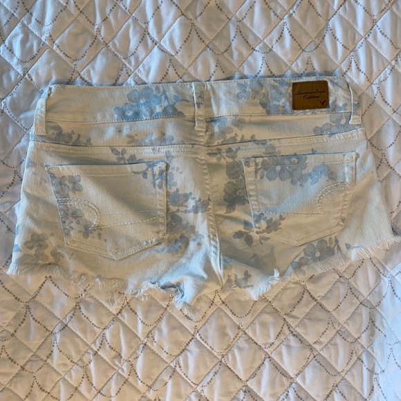American Eagle shorts - Picture 2 of 2
